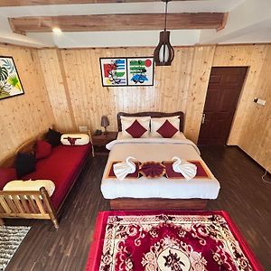 Triple Room Mountain View
